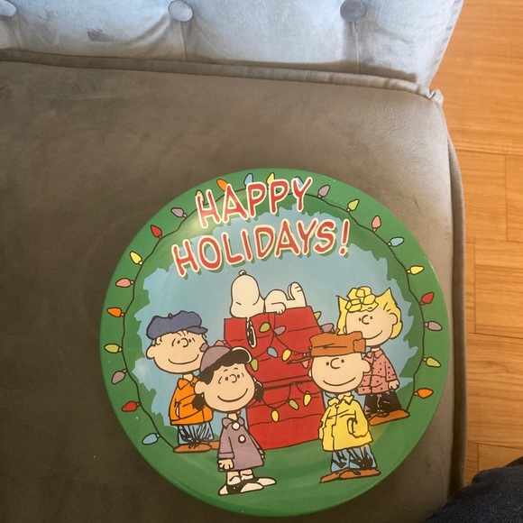 Peanuts Holiday Plate - Picture 5 of 7